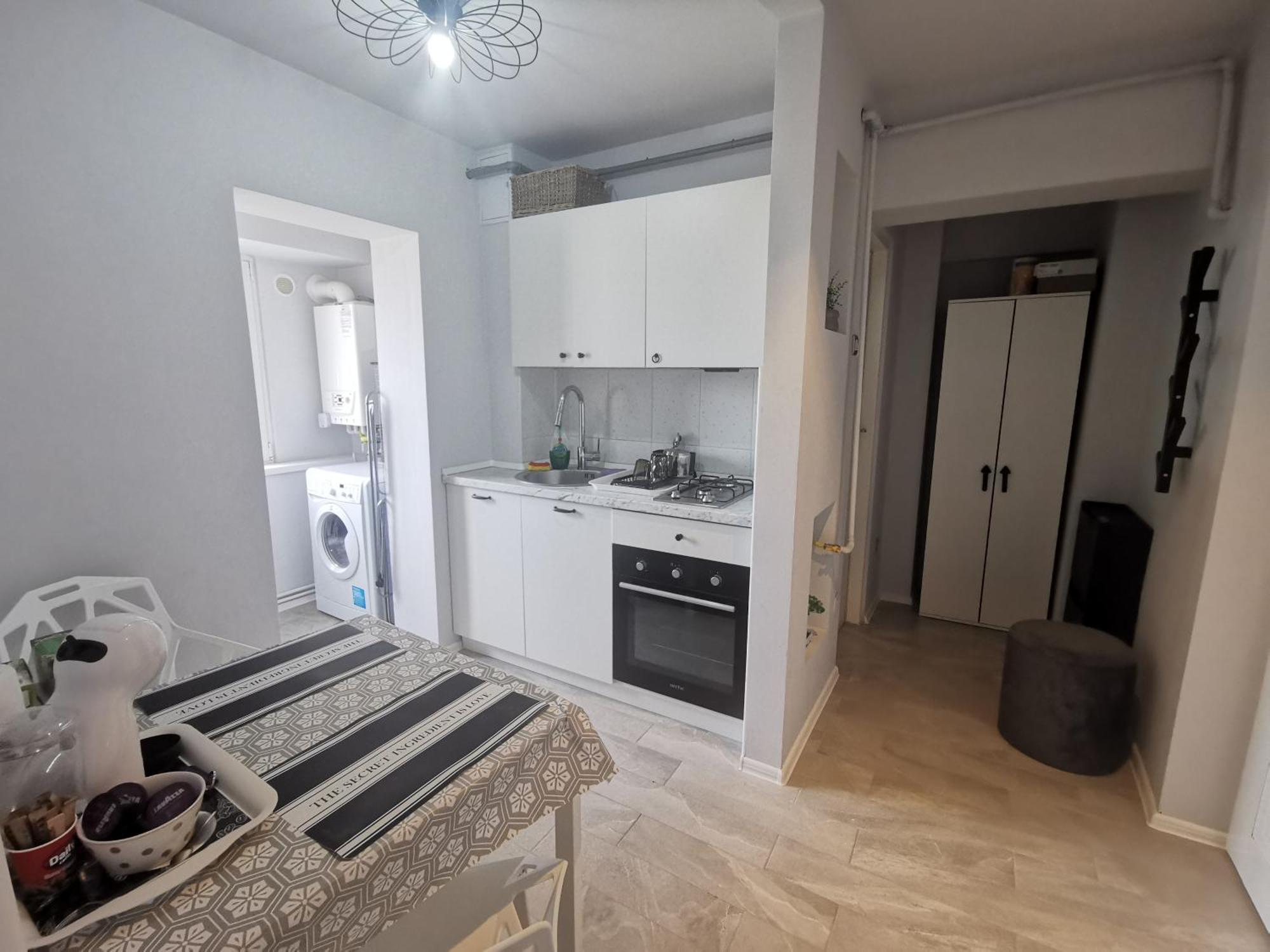 Apartament Carla Apartment Deva Exterior photo