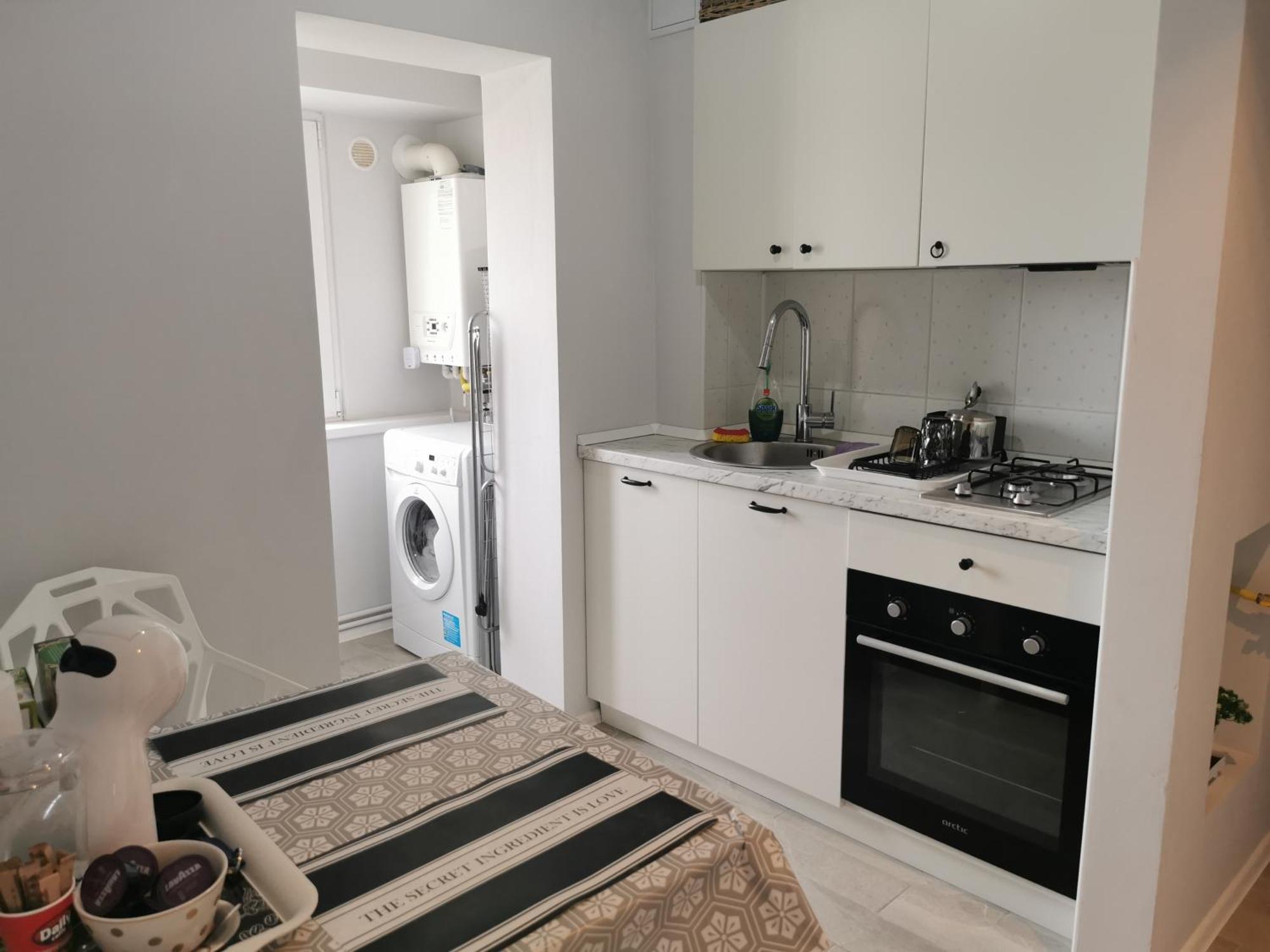 Apartament Carla Apartment Deva Exterior photo